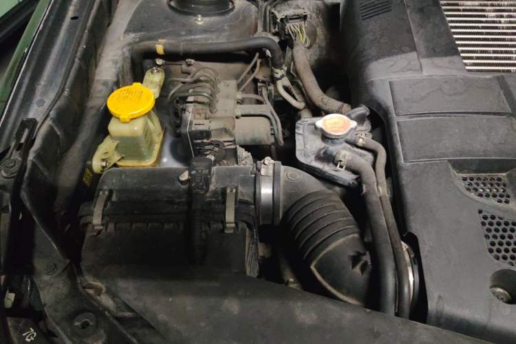 Used Subaru Forester 2010 2.5XT Luxury Navigation Edition Engine Bay Right