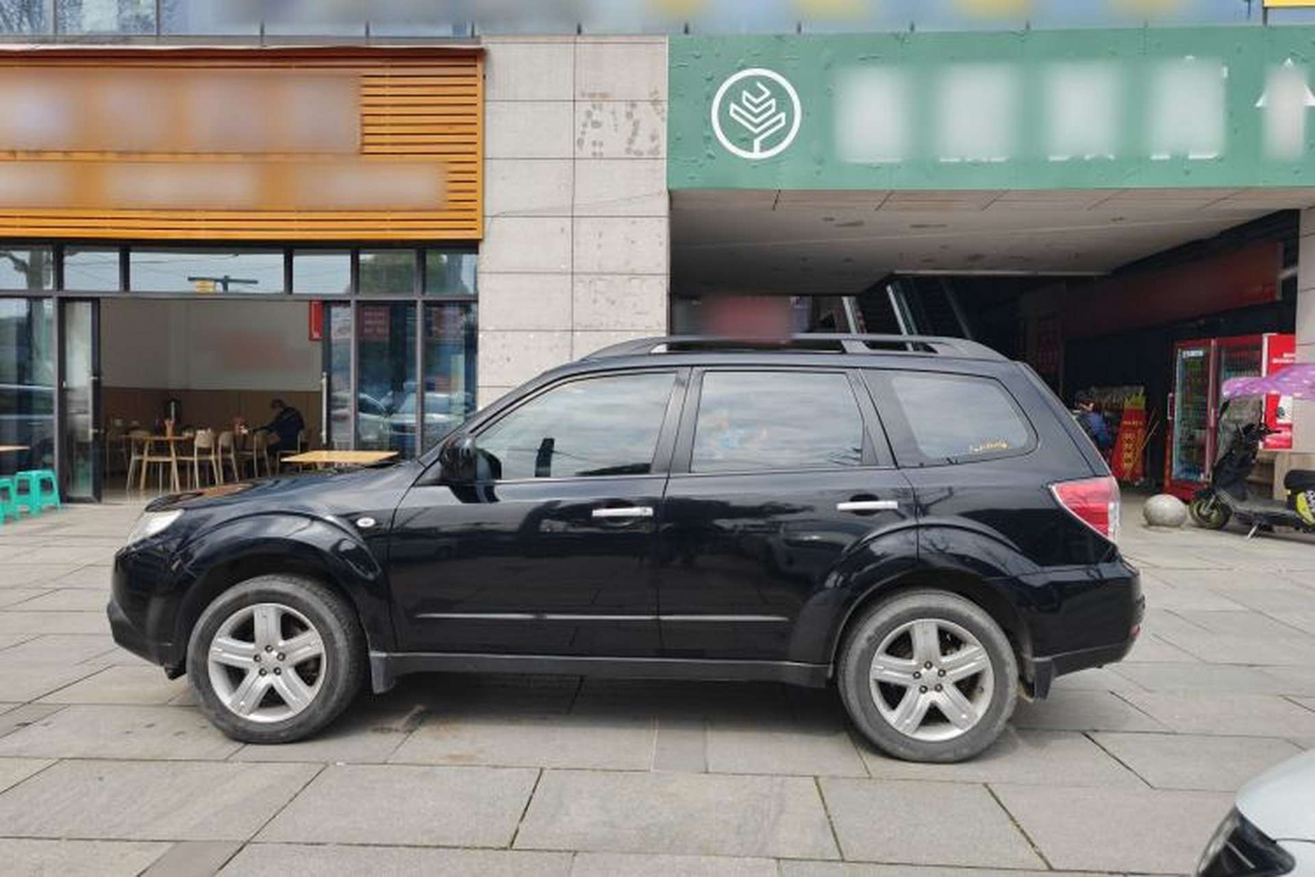 Used Subaru Forester 2010 2.5XS Automatic Luxury Edition Exterior 6