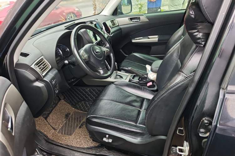 Used Subaru Forester 2010 2.0 XS Automatic Luxury Edition Left Front Seat