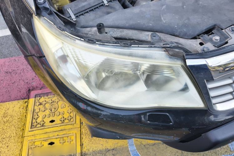 Used Subaru Forester 2010 2.5XS Automatic Luxury Edition Right Front Headlight
