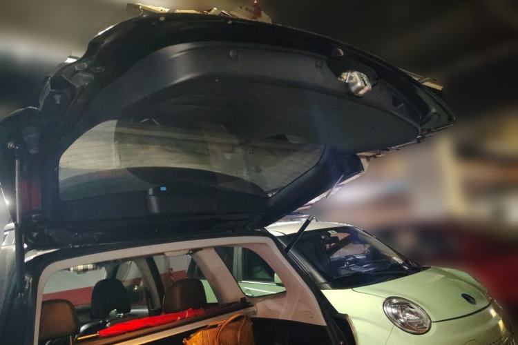 Used Subaru Forester 2010 2.5XT Luxury Navigation Edition Trunk