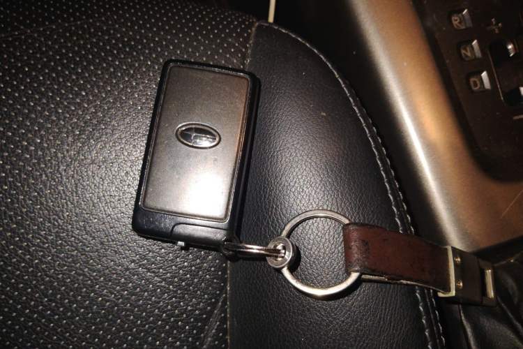 Used Subaru Forester 2010 2.5XT Luxury Navigation Edition Vehicle Key