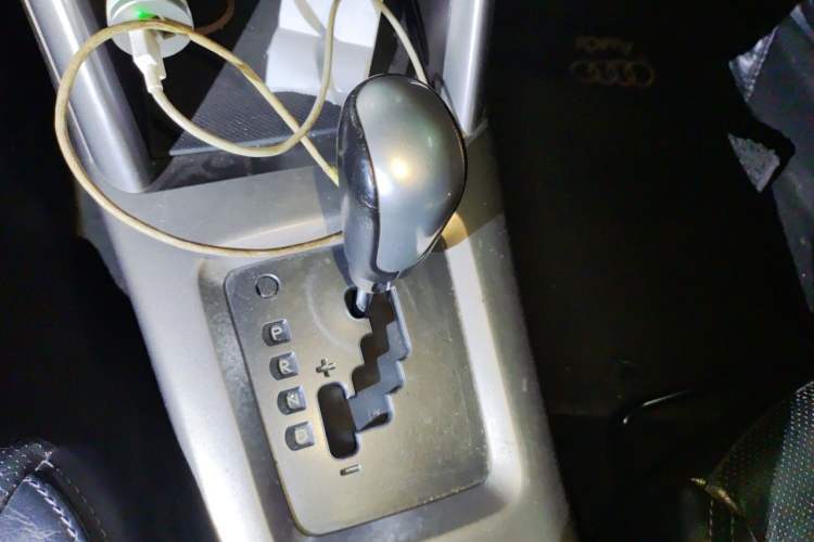 Used Subaru Forester 2010 2.0 XS Automatic Luxury Edition Gear Lever