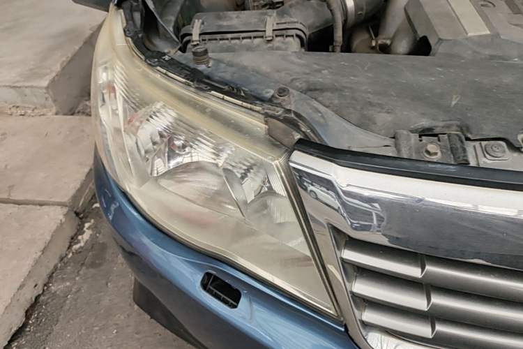 Used Subaru Forester 2010 2.0 XS Manual Deluxe Edition Right Front Headlight