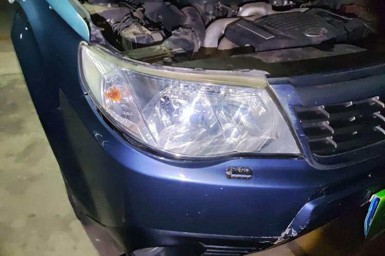 Used Subaru Forester 2010 2.0 XS Automatic Luxury Edition Right Front Headlight