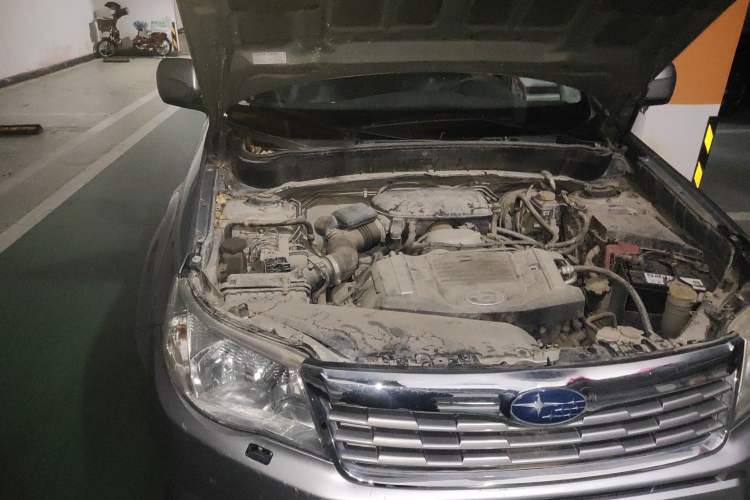 Used Subaru Forester 2010 2.5XS 100 000-Yuan Tonghui Commemorative Edition Engine Bay Right