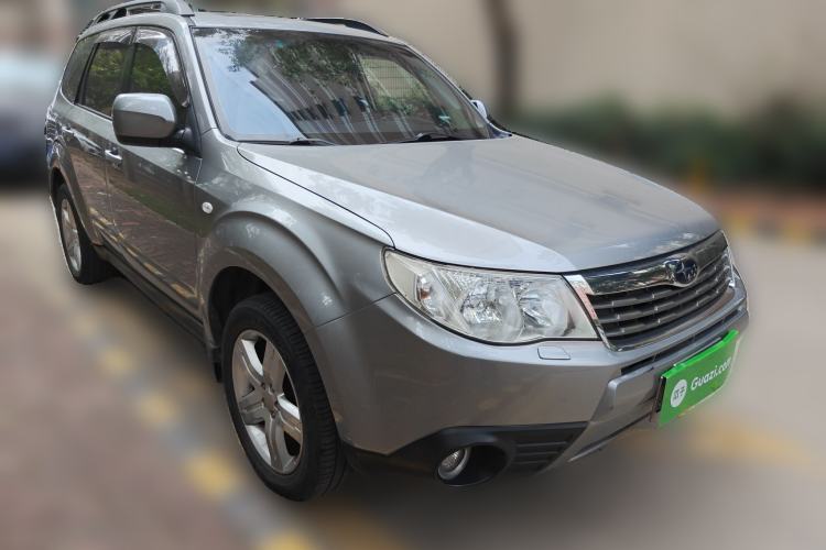 Used Subaru Forester 2010 2.5XS Automatic Luxury Edition Front Right 45 Deg