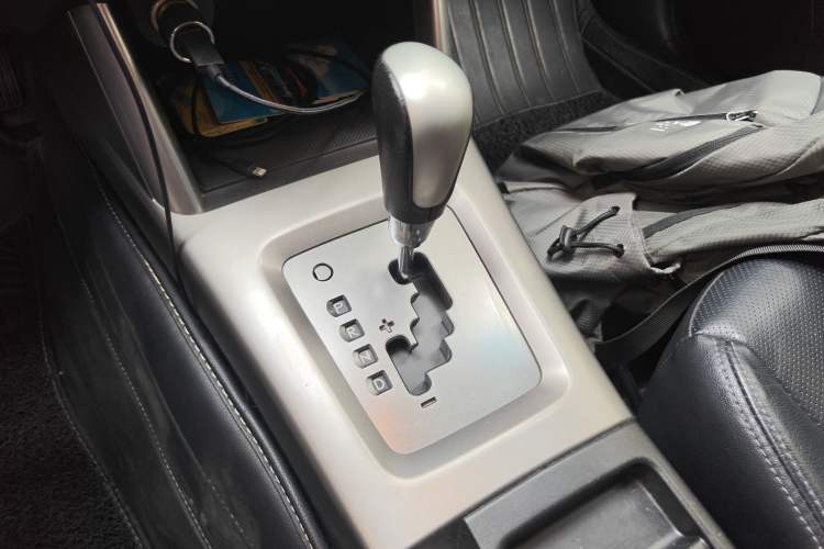 Used Subaru Forester 2010 2.5XS Automatic Luxury Edition Gear Lever