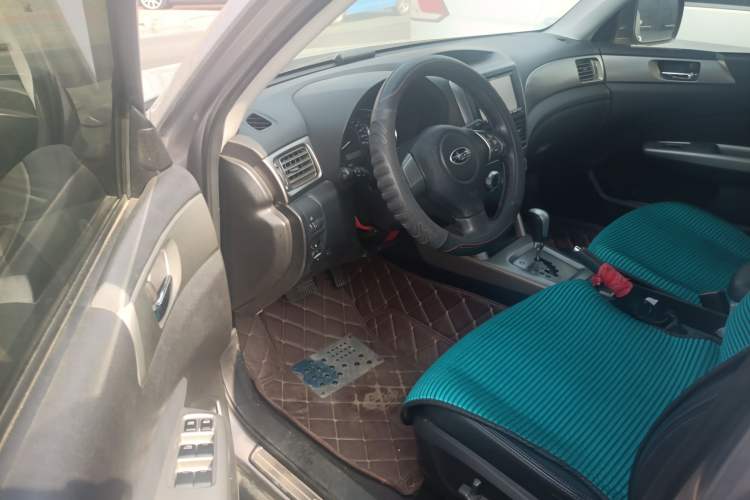Used Subaru Forester 2010 2.0 XS - 100 000-Yuan Tonghui Commemorative Edition Driver Seat