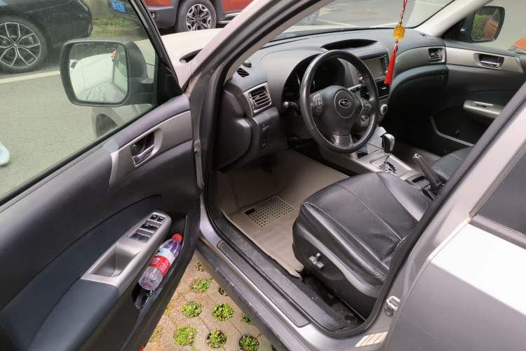 Used Subaru Forester 2010 2.0 XS Automatic Luxury Edition Driver Seat
