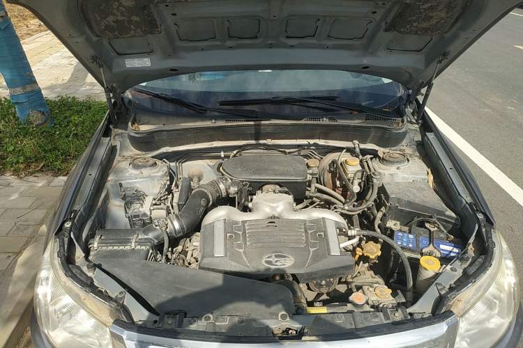 Used Subaru Forester 2010 2.0 XS Manual Deluxe Edition Engine Bay