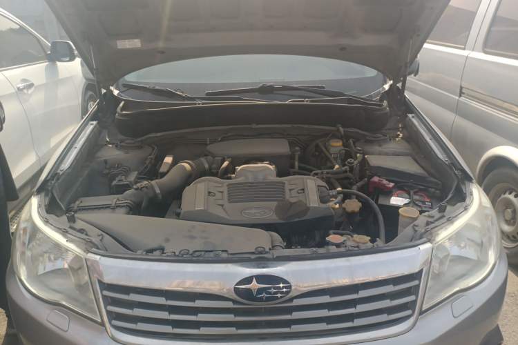 Used Subaru Forester 2010 2.0 XS - 100 000-Yuan Tonghui Commemorative Edition Engine Bay