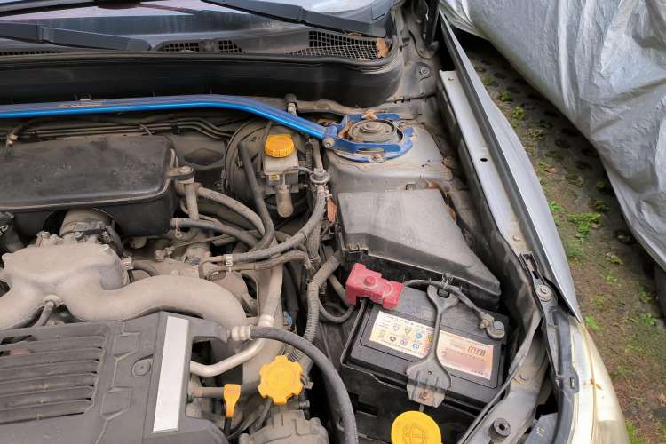 Used Subaru Forester 2010 2.0 XS Automatic Luxury Edition Engine Bay Left