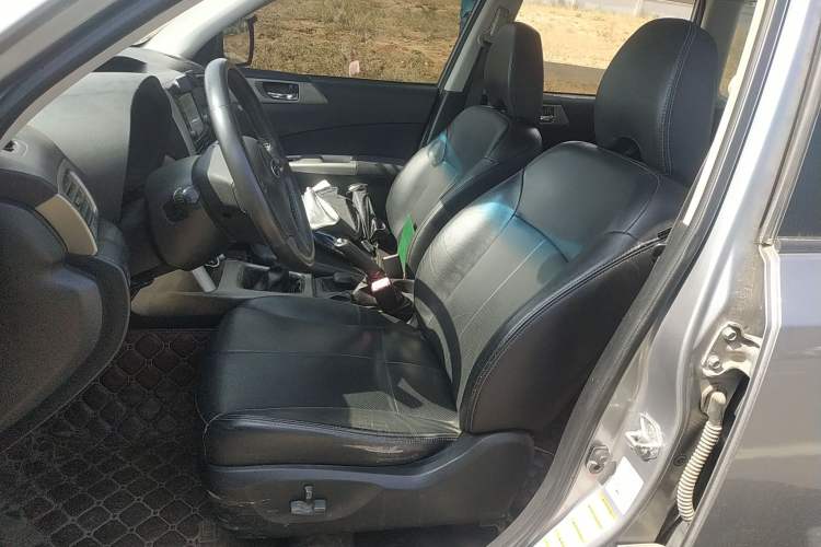 Used Subaru Forester 2010 2.0 XS Manual Deluxe Edition Left Front Seat