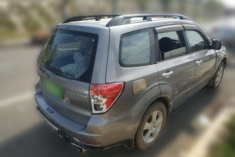 Used Subaru Forester 2010 2.0 XS Manual Deluxe Edition Rear Right 45 Deg