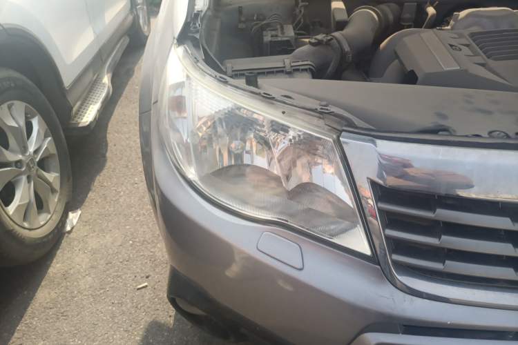 Used Subaru Forester 2010 2.0 XS - 100 000-Yuan Tonghui Commemorative Edition Right Front Headlight
