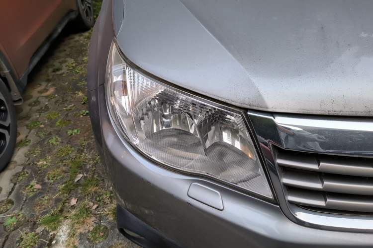 Used Subaru Forester 2010 2.0 XS Automatic Luxury Edition Right Front Headlight