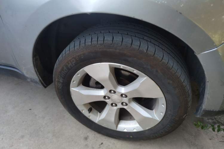 Used Subaru Forester 2010 2.0 XS Sport Special Edition Right Front Wheel Hub