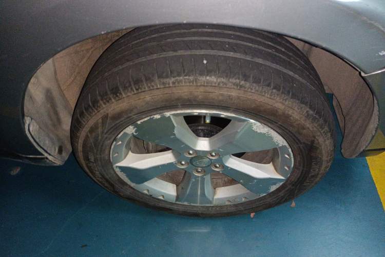 Used Subaru Forester 2010 2.0 XS Sport Special Edition Right Front Wheel Hub