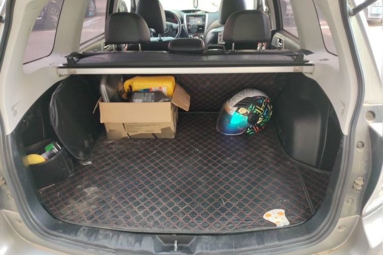 Used Subaru Forester 2010 2.5XS Automatic Luxury Edition Trunk