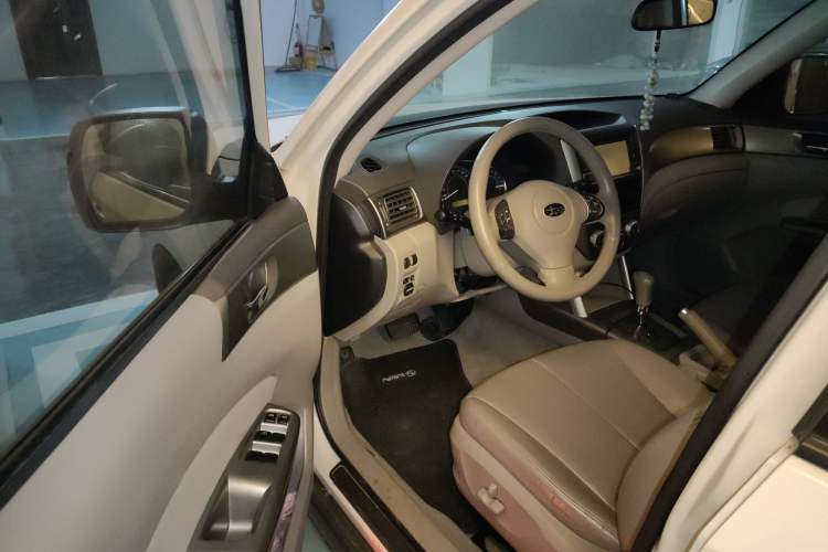 Used Subaru Forester 2010 2.5XS Automatic Luxury Edition Driver Seat