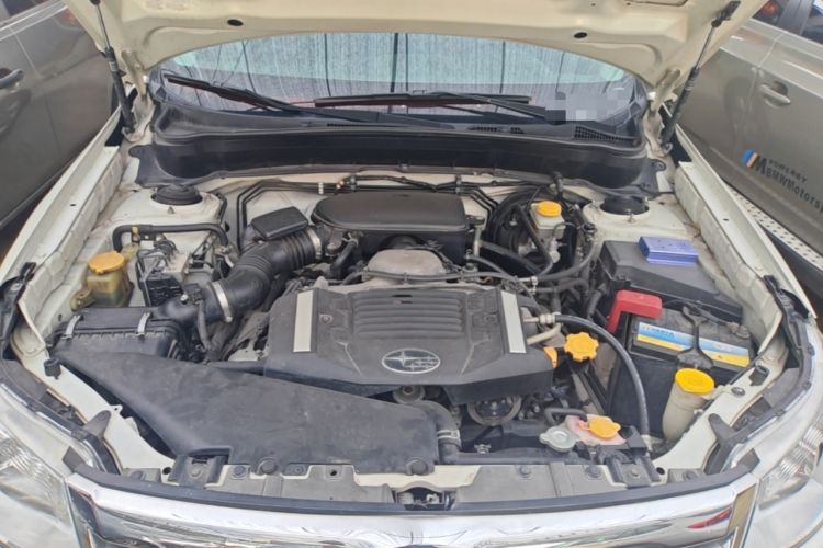 Used Subaru Forester 2010 2.5XS Luxury Navigation Edition Engine Bay