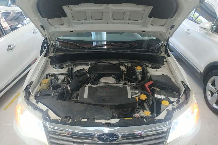 Used Subaru Forester 2010 2.5XS Automatic Luxury Edition Engine Bay