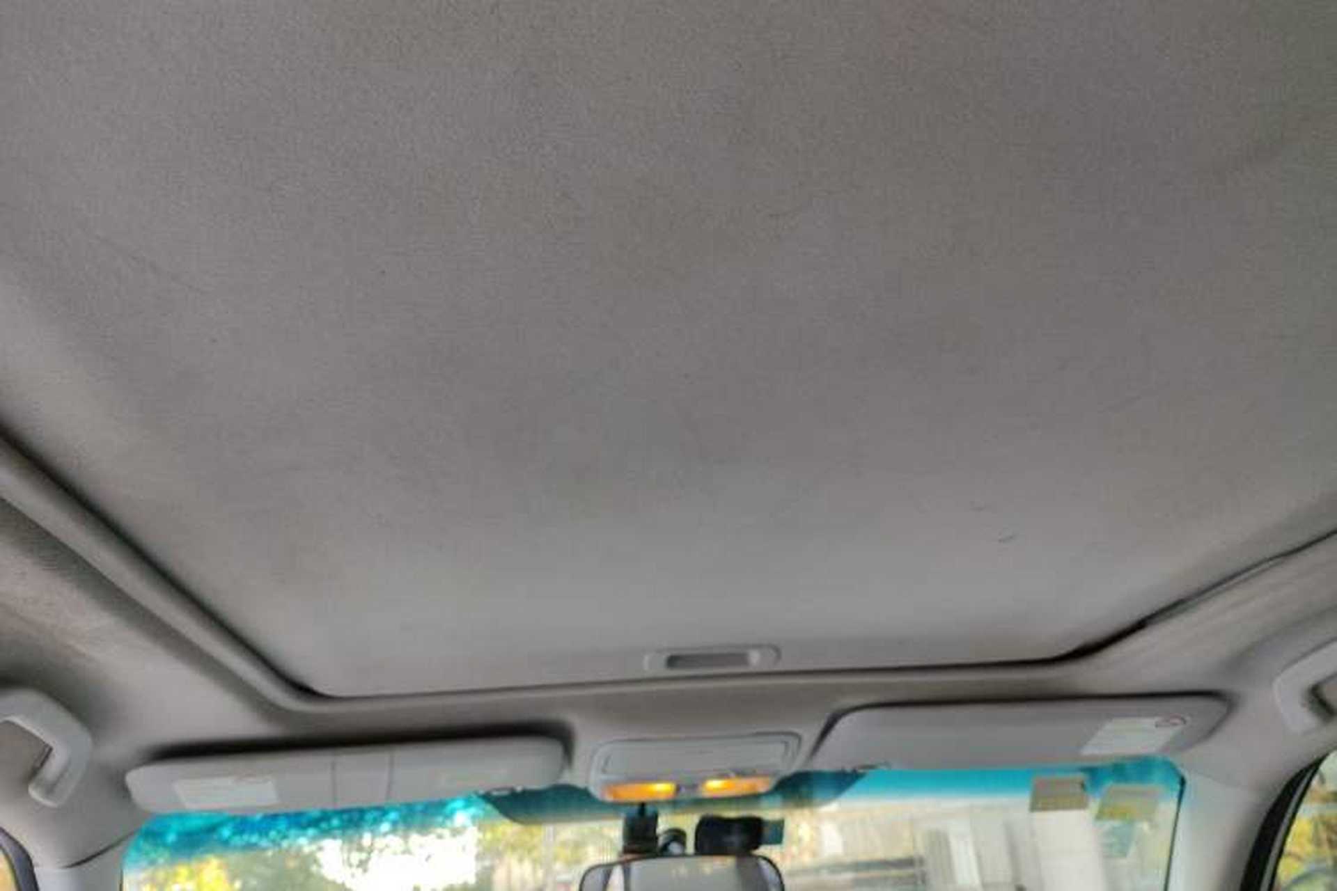 Used Subaru Forester 2010 2.5XS 100 000-Yuan Tonghui Commemorative Edition Headliner