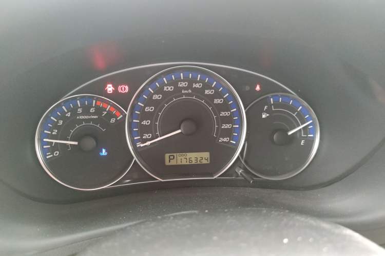 Used Subaru Forester 2010 2.5XS Automatic Luxury Edition Instrument Cluster