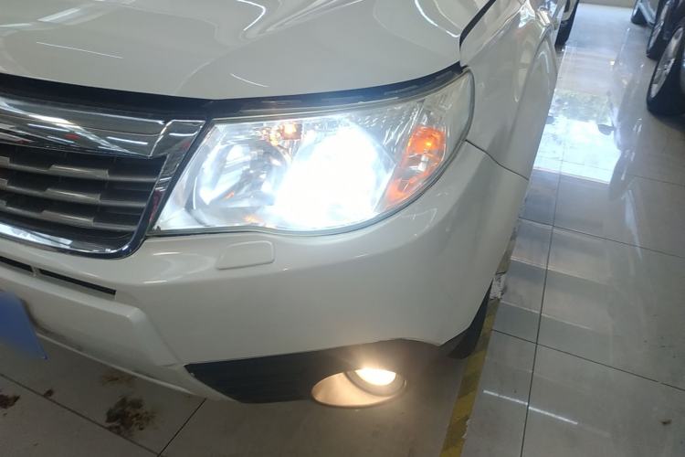 Used Subaru Forester 2010 2.5XS Automatic Luxury Edition Left Front Headlight
