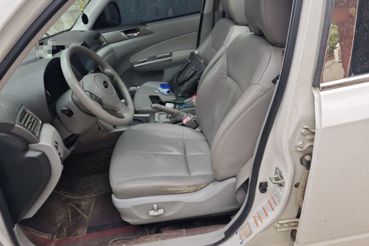 Used Subaru Forester 2010 2.5XS Automatic Luxury Edition Left Front Seat