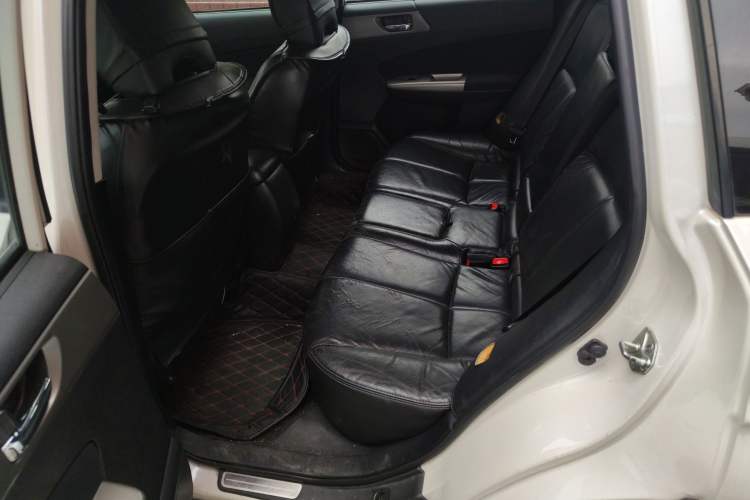 Used Subaru Forester 2010 2.5XS Automatic Luxury Edition Left Rear Seat