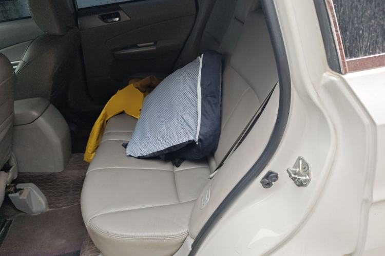 Used Subaru Forester 2010 2.5XS Automatic Luxury Edition Left Rear Seat
