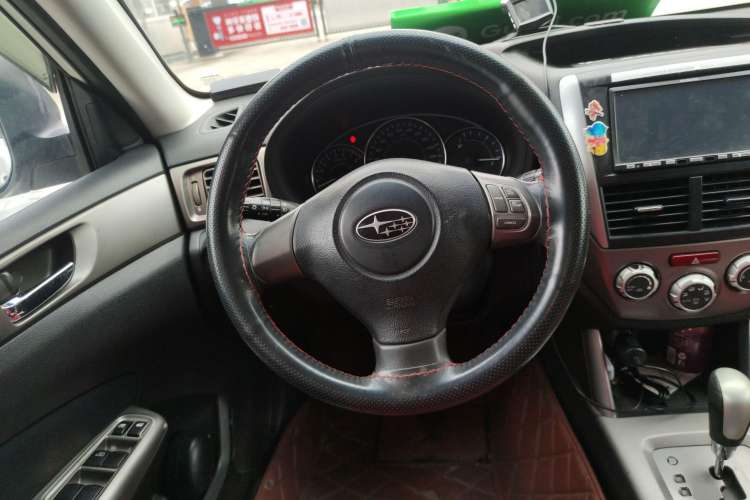 Used Subaru Forester 2010 2.5XS Automatic Luxury Edition Steering Wheel