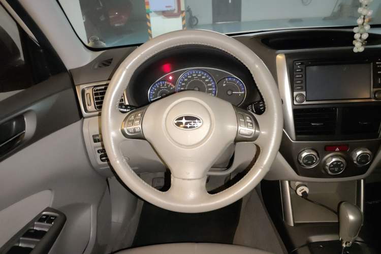 Used Subaru Forester 2010 2.5XS Automatic Luxury Edition Steering Wheel