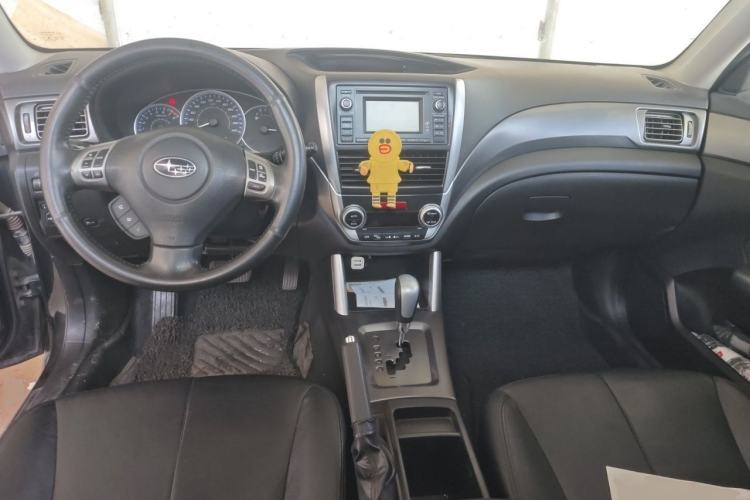 Used Subaru Forester 2011 2.5XS Automatic Luxury Edition Center Console