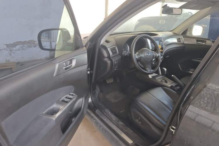 Used Subaru Forester 2011 2.5XS Automatic Luxury Edition Driver Seat
