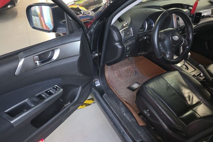 Used Subaru Forester 2011 2.5XS Automatic Luxury Edition Driver Seat