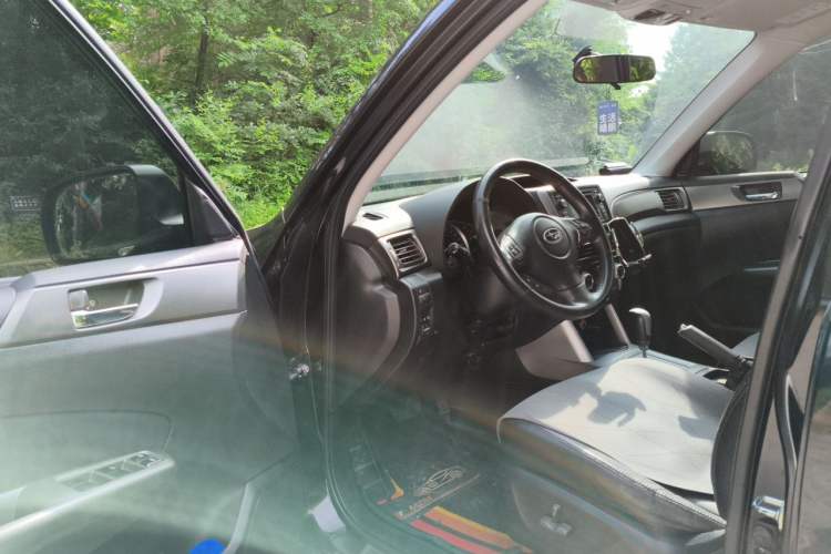 Used Subaru Forester 2011 2.5XS Automatic Luxury Edition Driver Seat