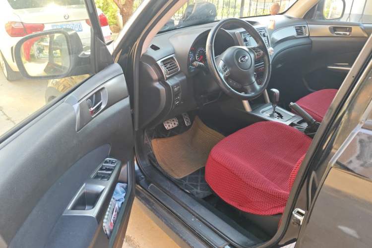 Used Subaru Forester 2011 2.5XS Automatic Luxury Edition Driver Seat