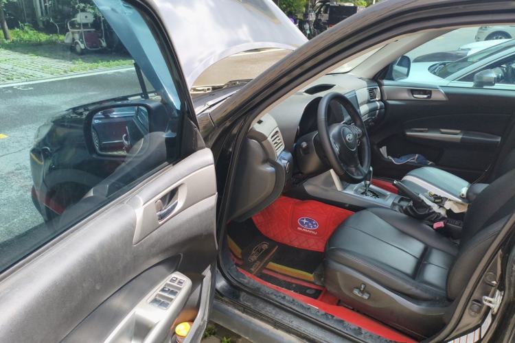 Used Subaru Forester 2011 2.5XT Automatic Luxury Navigation Edition Driver Seat