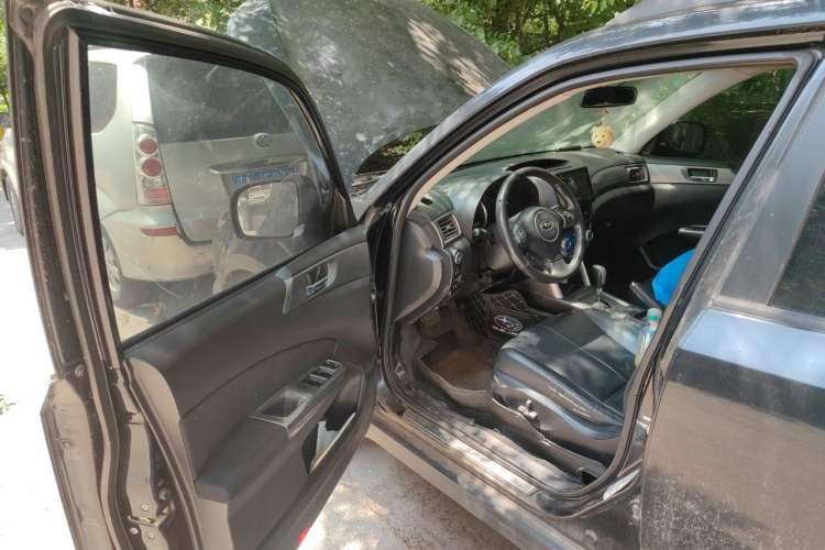 Used Subaru Forester 2011 2.5XS Automatic Luxury Edition Driver Seat
