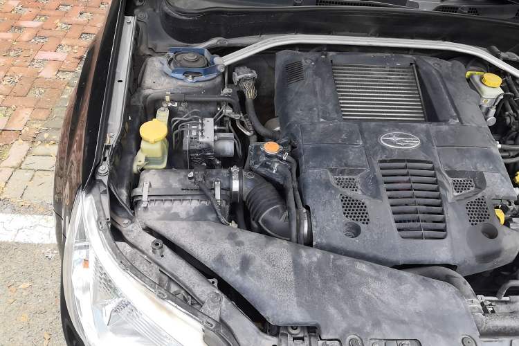 Used Subaru Forester 2011 2.5T S-EDITION Automatic Luxury Edition Engine Bay Right