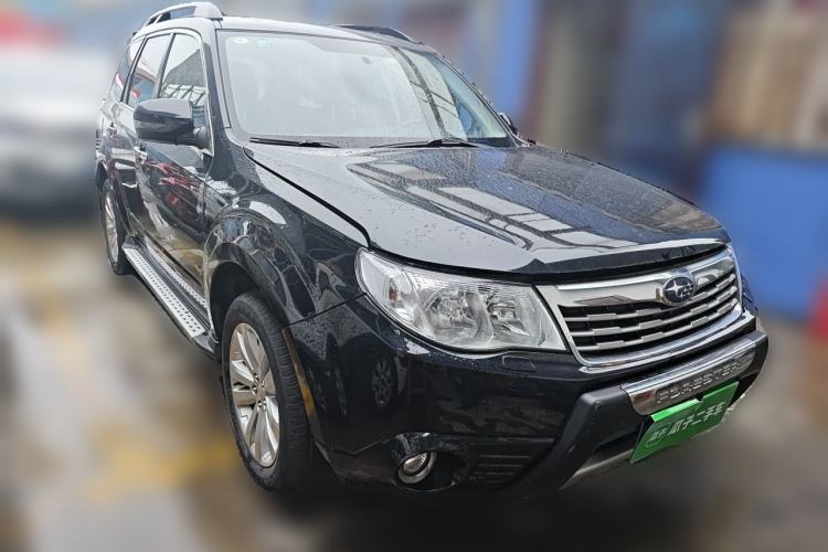 Used Subaru Forester 2011 2.5XS Automatic Luxury Edition Front Right 45 Deg