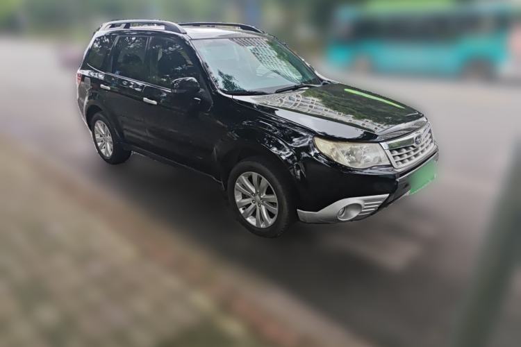 Used Subaru Forester 2011 2.5XS Automatic Luxury Edition Front Right 45 Deg
