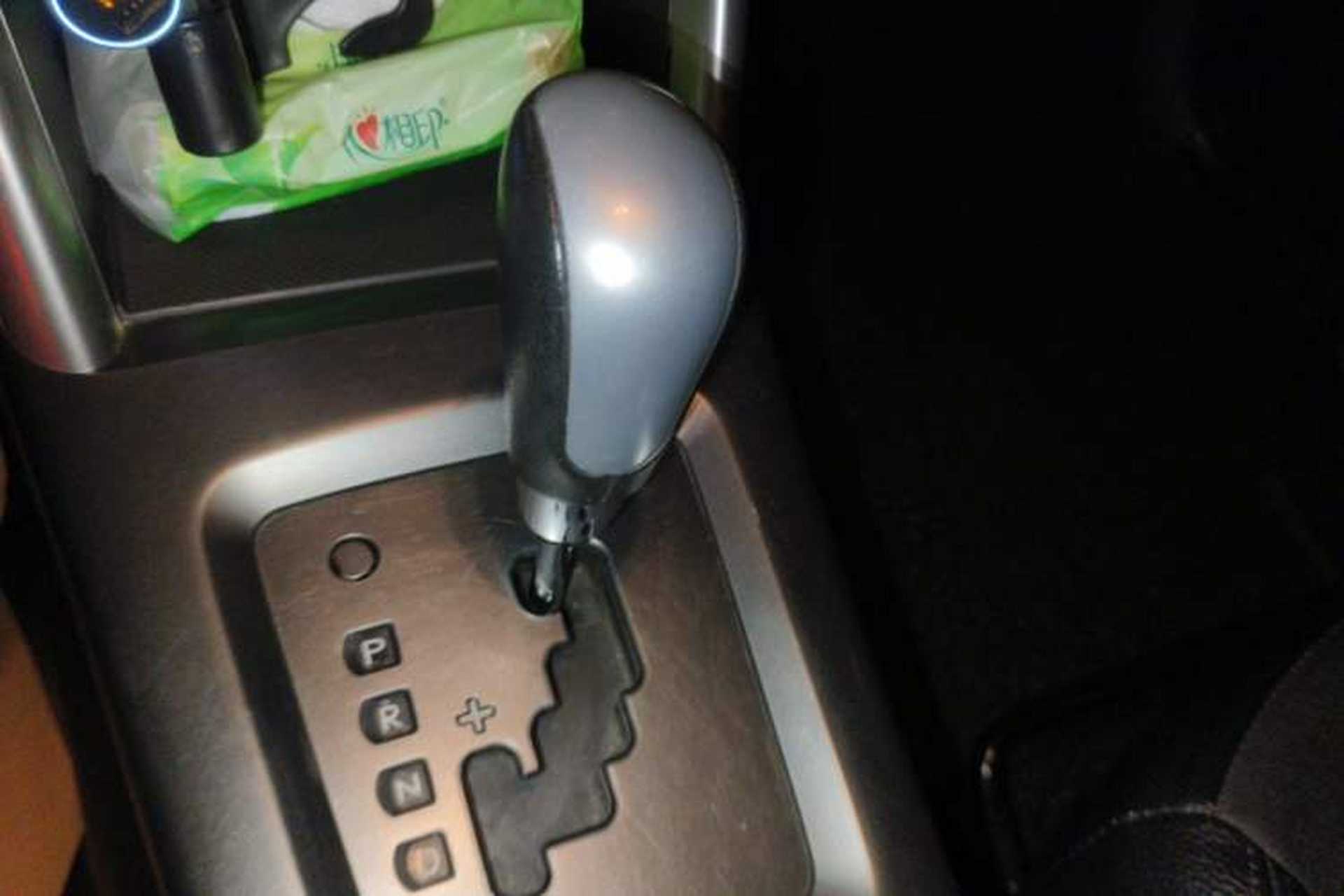 Used Subaru Forester 2011 2.0 XS Automatic Luxury Edition Gear Lever