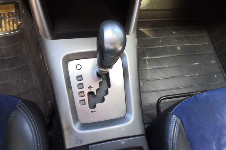 Used Subaru Forester 2011 2.5T S-EDITION Automatic Luxury Edition Gear Lever