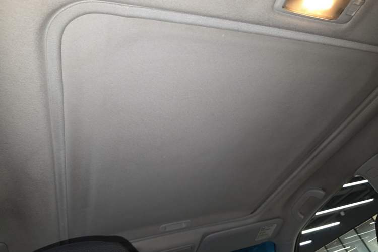 Used Subaru Forester 2011 2.5XS Automatic Luxury Edition Headliner