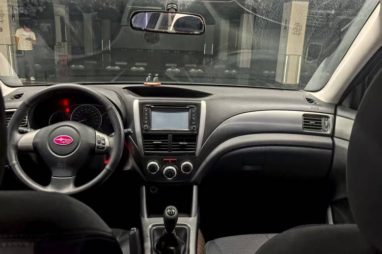 Used Subaru Forester 2011 2.0X Manual Comfort Edition Interior 1