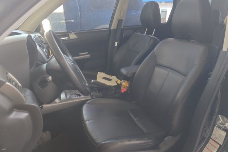 Used Subaru Forester 2011 2.5XS Automatic Luxury Edition Left Front Seat
